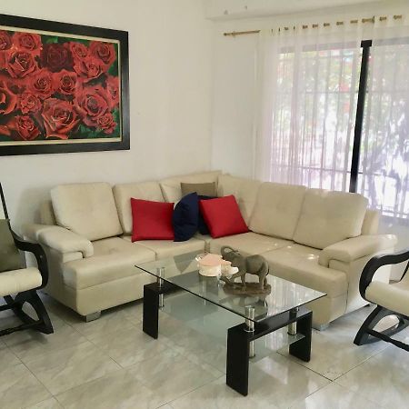 Alojamiento Arte Y Salud Bed & Breakfast Cartagena Ngoại thất bức ảnh